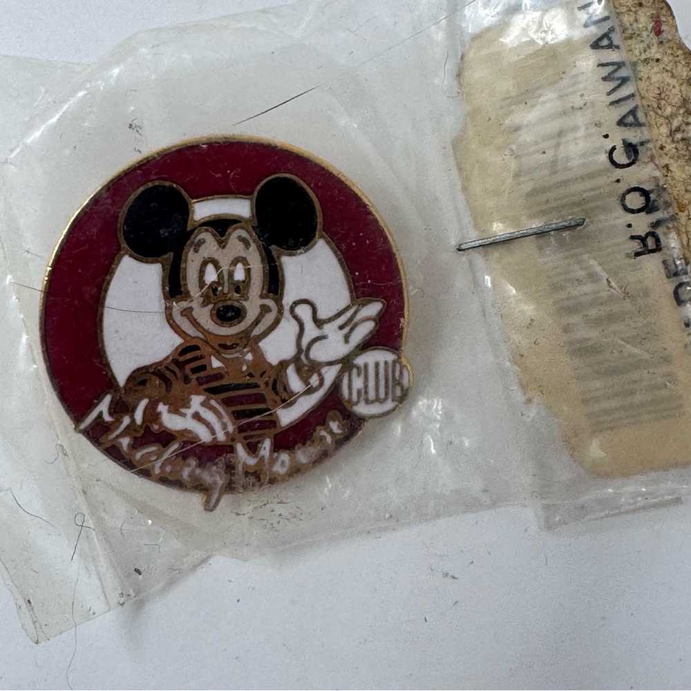 Vintage Disney Channel Mickey Mickey Mouse Club 10th Anniversary Pin NEW